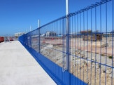 Construction edge protection barrier