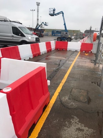 Evo 80 Barriers to Secure Waters Edge – Grimsby Dockyard