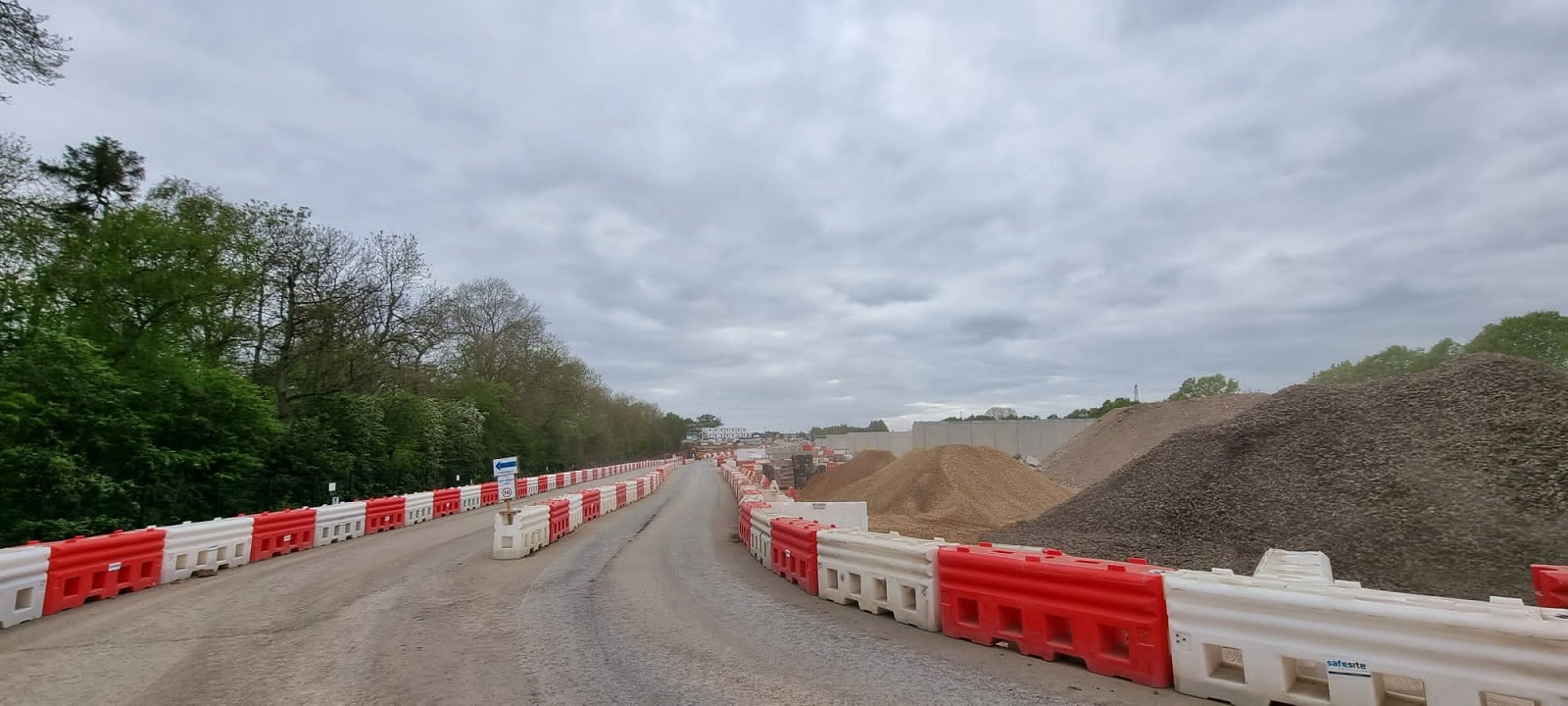 RB22 barriers on a construction site