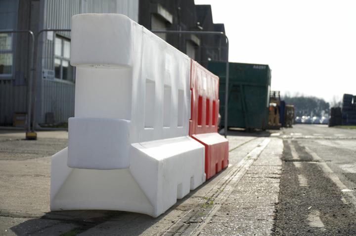 GB2 barrier red and white on the side of the road