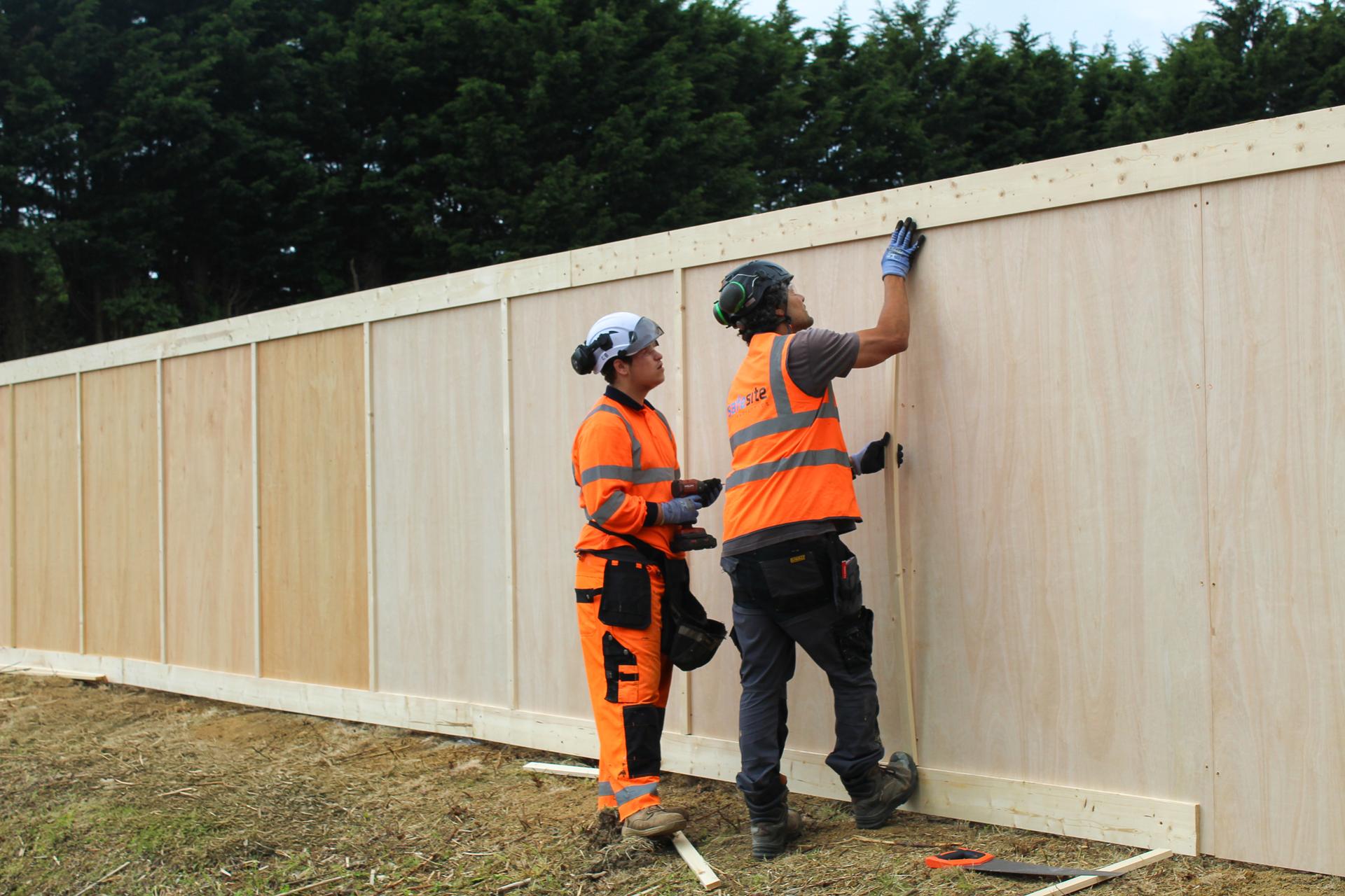 timber hoarding installation