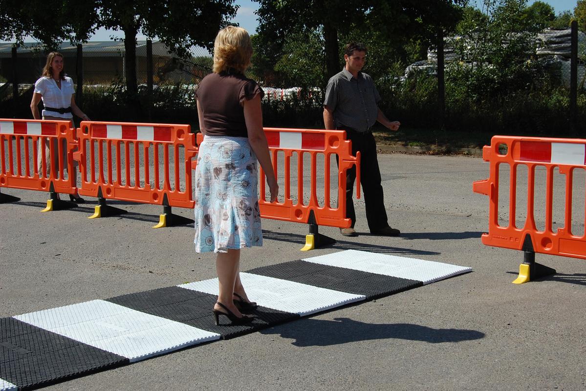 Clearpath-mat-walking