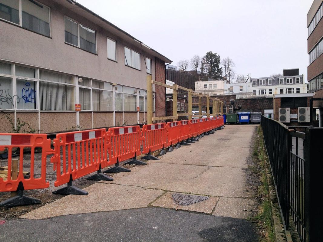 Avalon barriers in a line