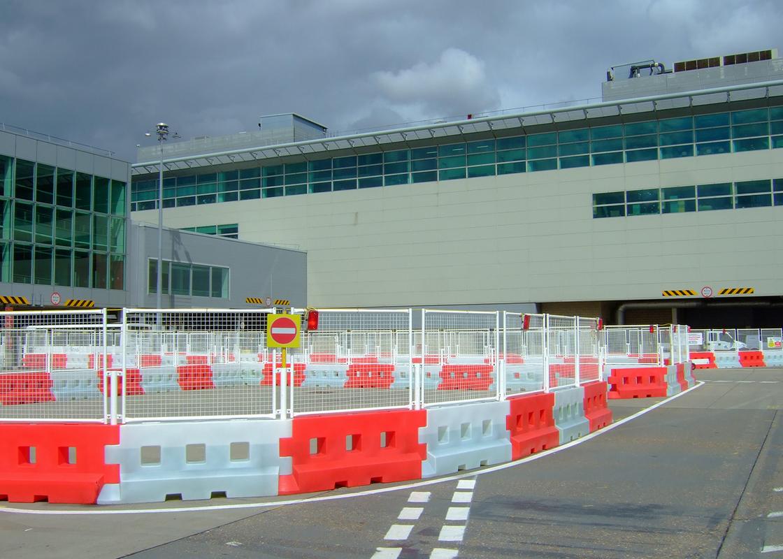 GB2 Barriers connected on corporate site