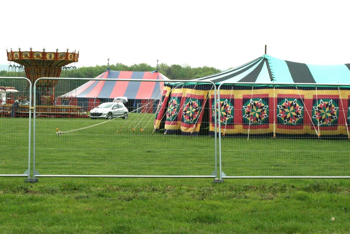 Heavy-Duty Round Top Anti Climb Smartweld Fencing