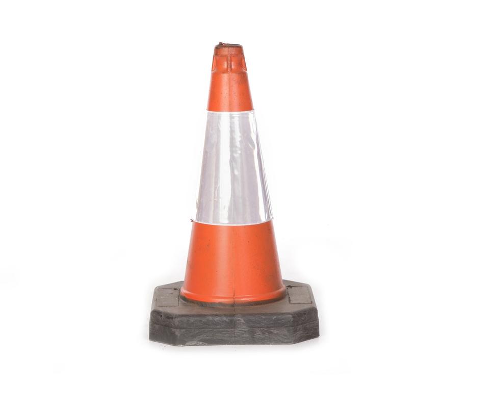 Self Weighted 1 Piece Cone (450mm)