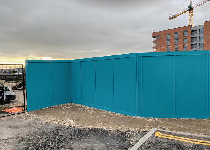 dug-in timber hoarding