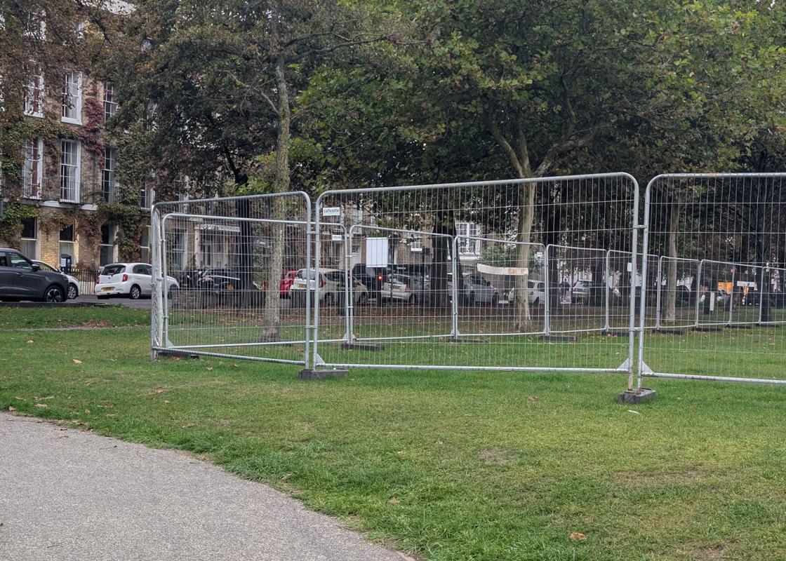 temporary round top fencing