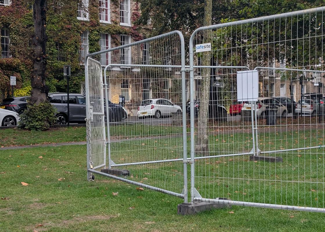 temporary round top fencing