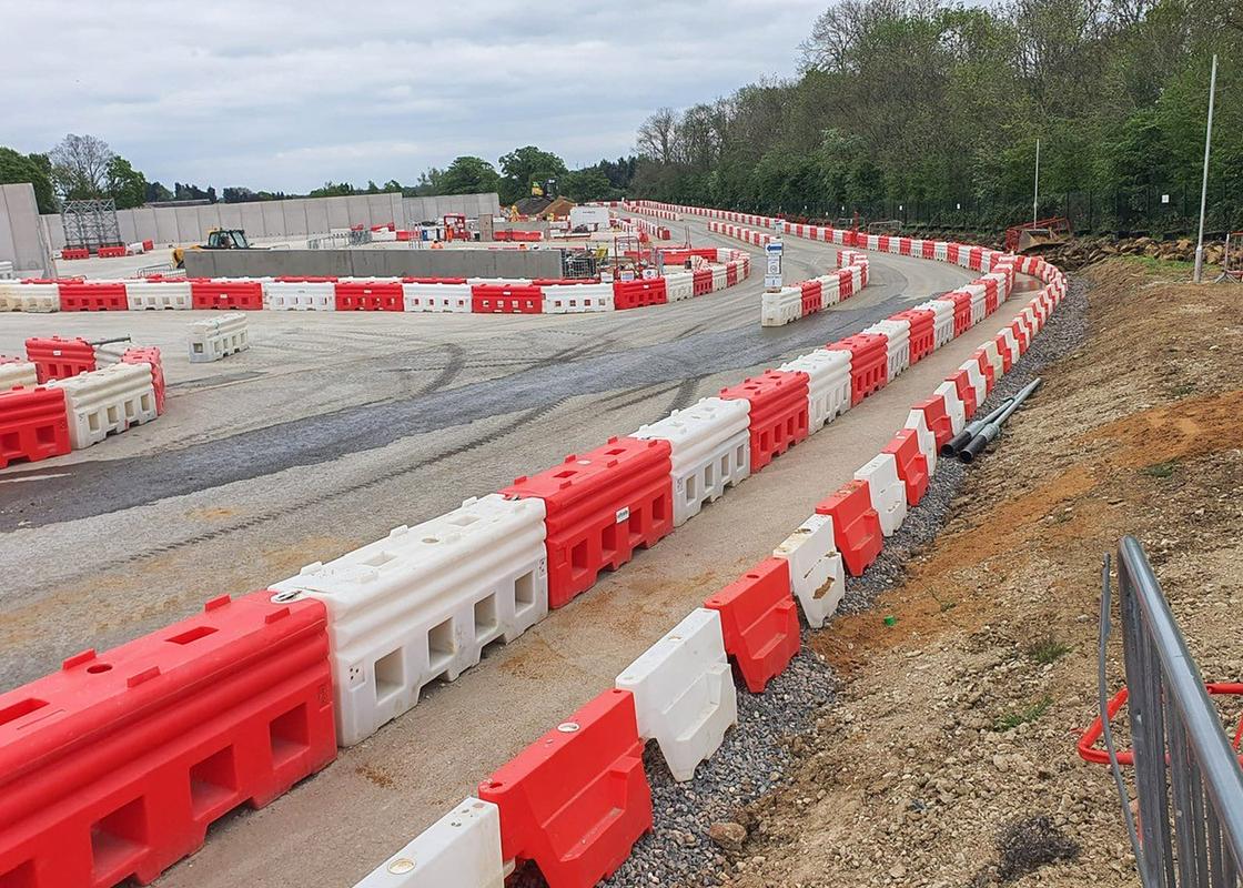 RB22 barriers installed on construction site
