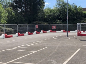 Run of Slotblock Water Filled Barriers with Fence