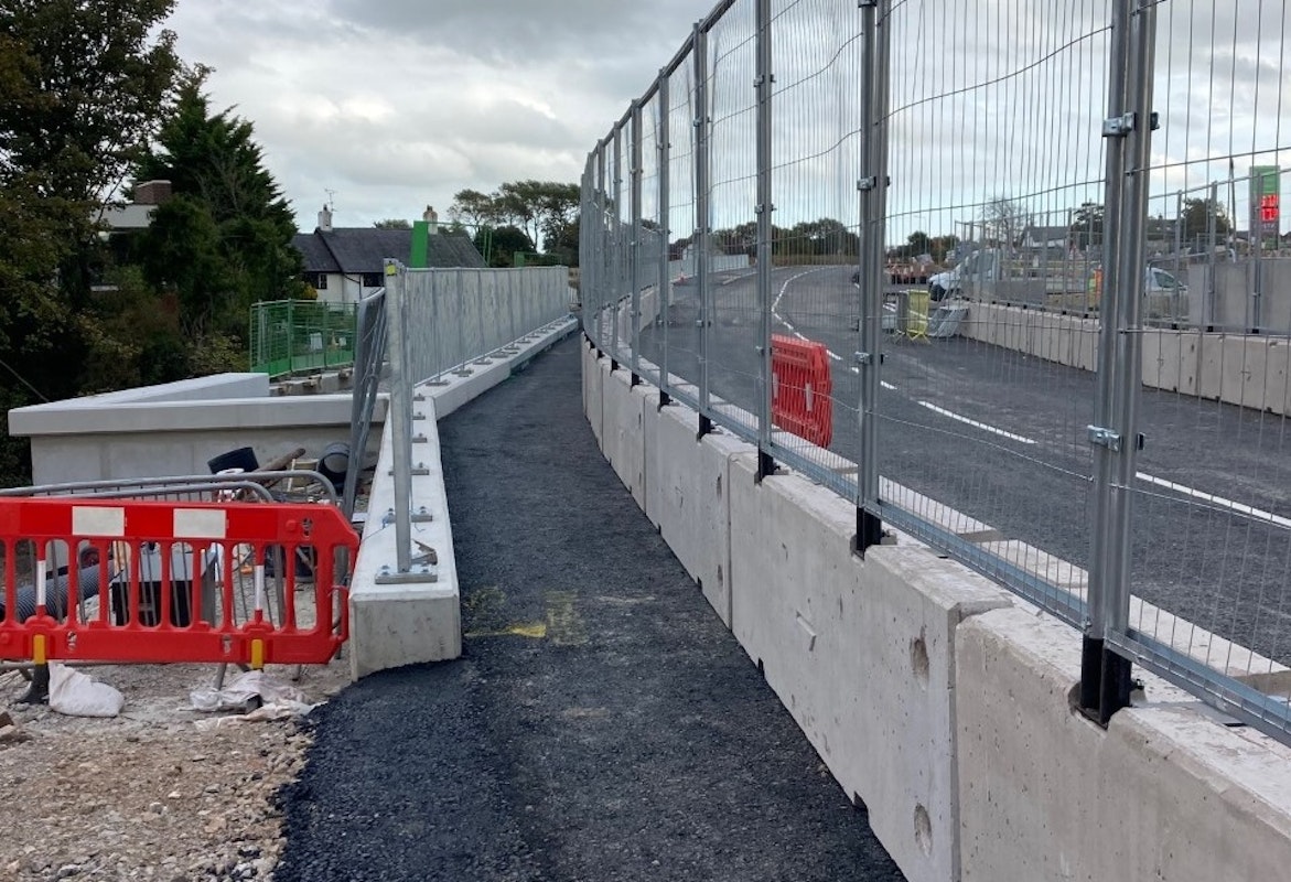 Concrete barriers with fencing Sheffield