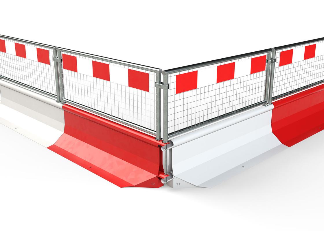 Manta Corner with hi-vis pedestrian fence