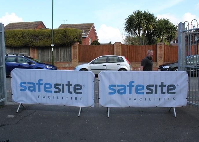 Pedestrian barriers in Leicester