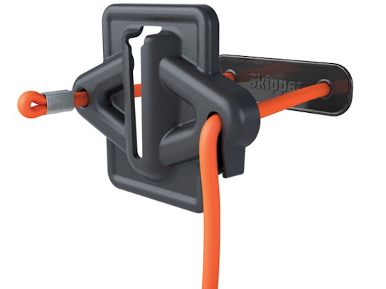 Skipper cord/magnetic strap clips