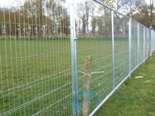 Uses and properties of temporary fencing