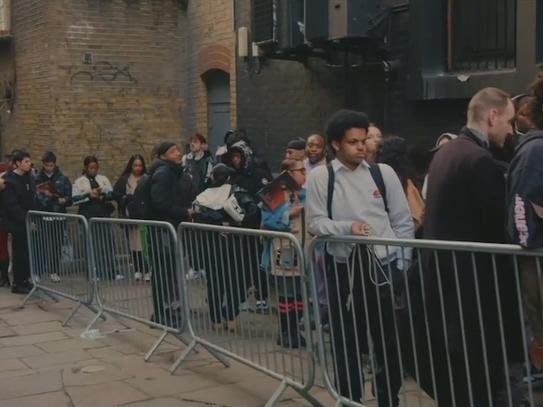 Pedestrian Barriers for Tyla Fan Event