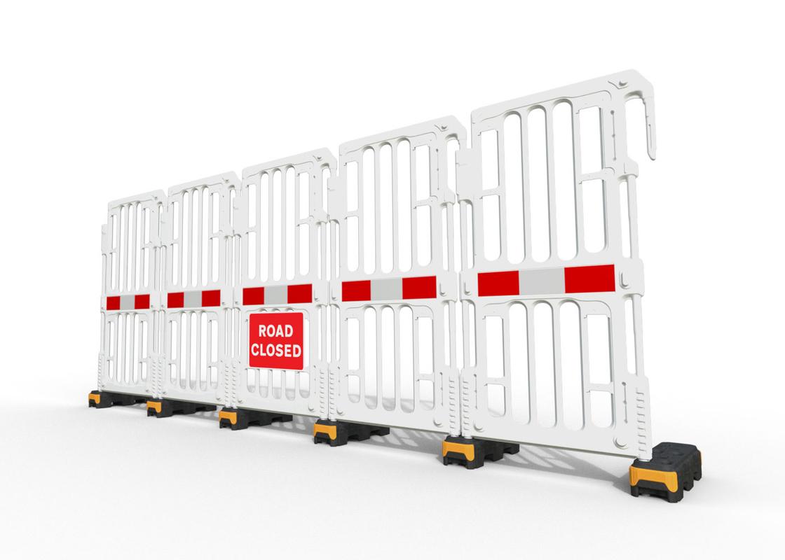 V-Fence with road closure sign