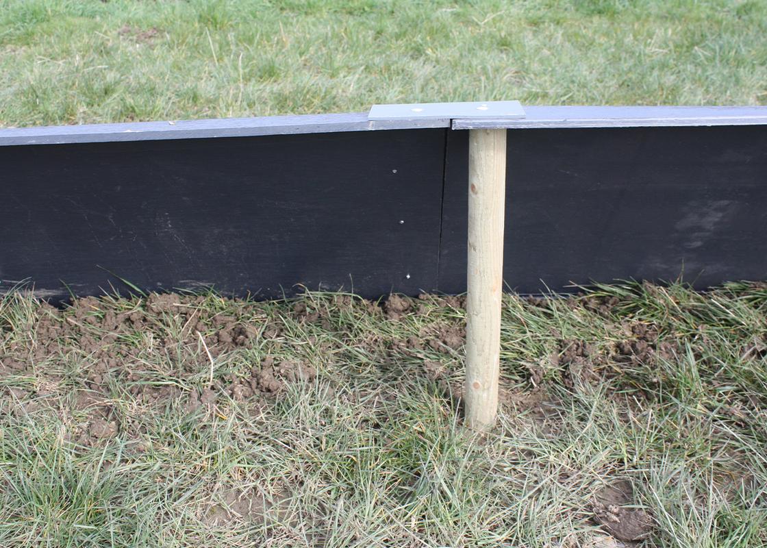 Permanent Newt Panel Fencing installed