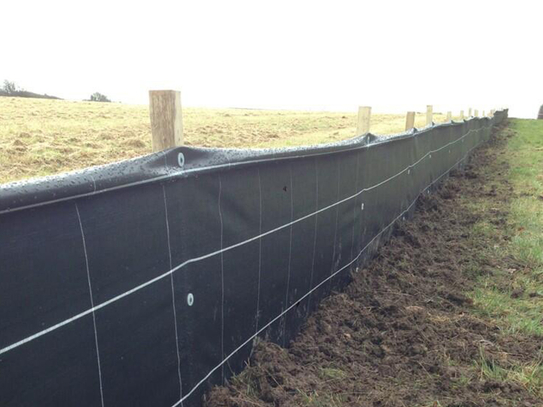 Woven Temporary Newt Fence