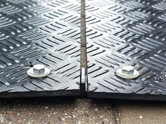 DuraMatt Ground Protection Mats