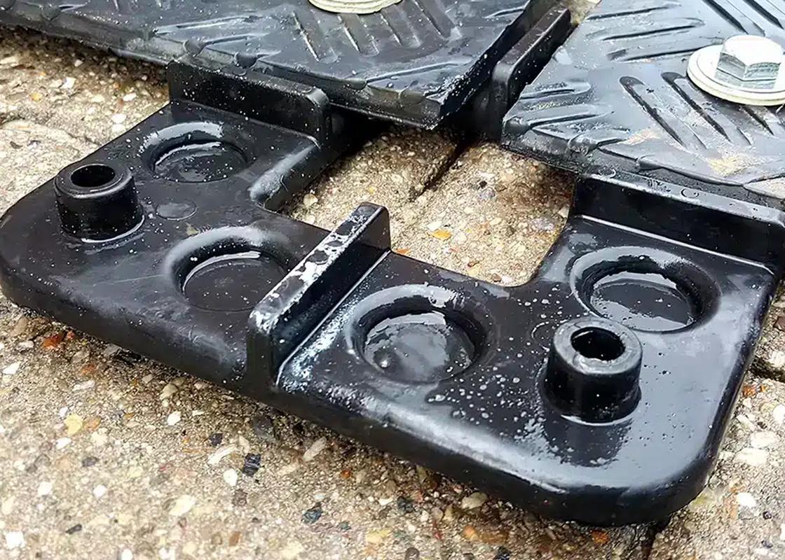 4 way connector for duramatt