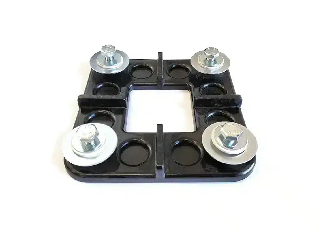 4 way connector for duramatt