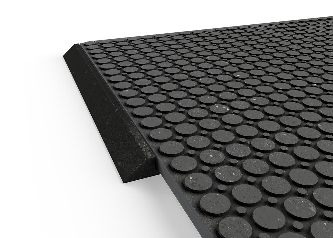 Example of the Under Edging Ramp in use