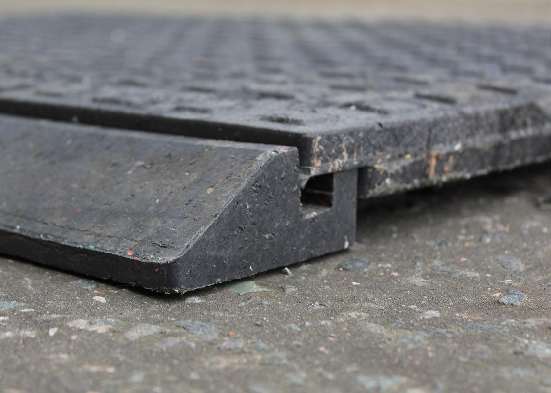 Safe Site Floor Matting Black Edging Ramp 43mm thickness