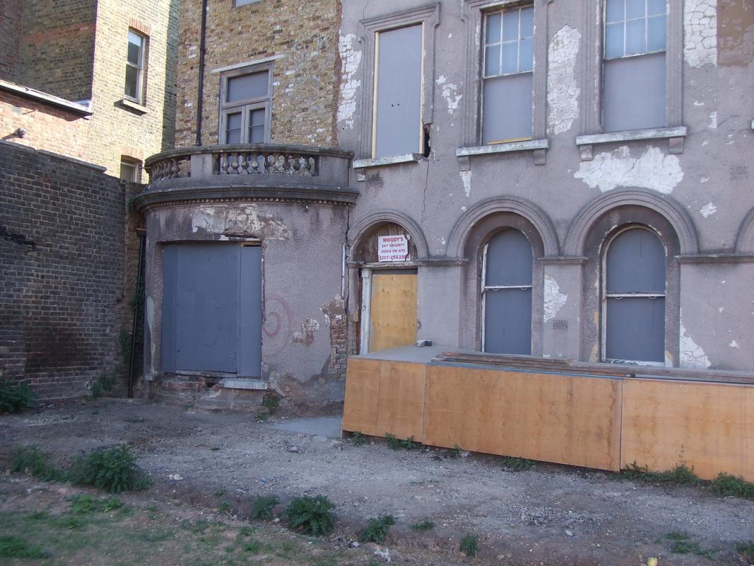Timber Boarding Up in Ipswich