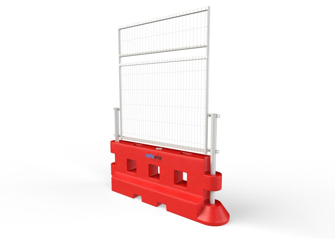 Single of GB2 water filled barriers with mesh fencing with mesh extension
