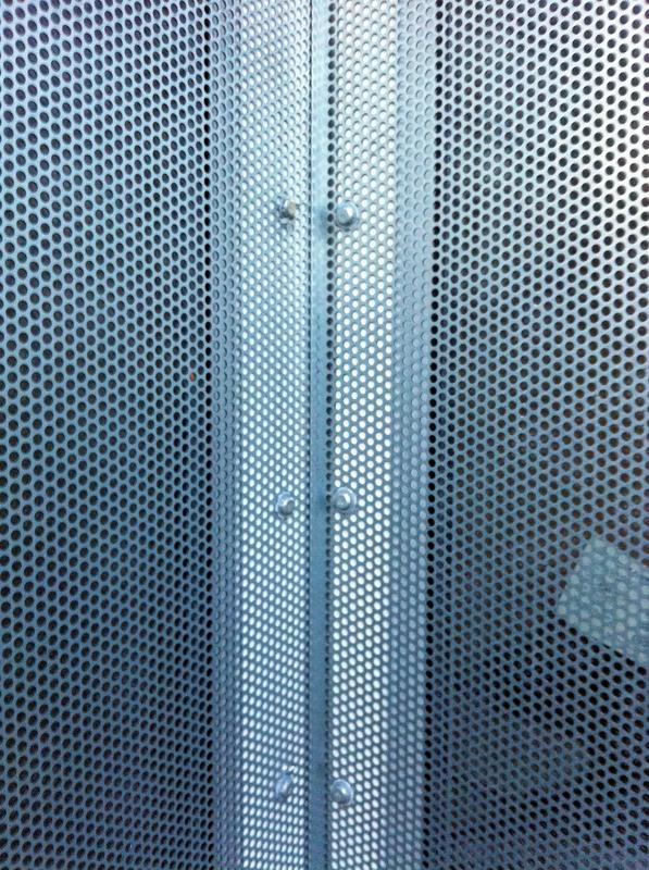 Perforated steel screen