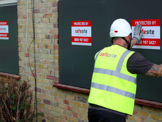 Security Screens & Doors