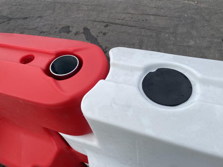 Defender 50 barrier closeup of fill cap water fill entry point