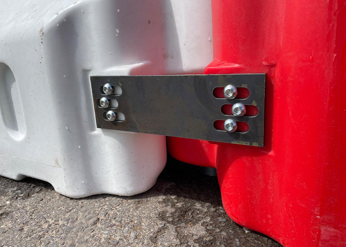steel fixing plate installation on defender 50 barrier