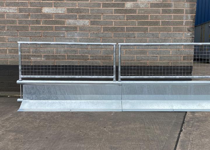 manta unpainted barriers with ped fencing