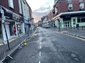 Pedestrian barrier on highstreet 4