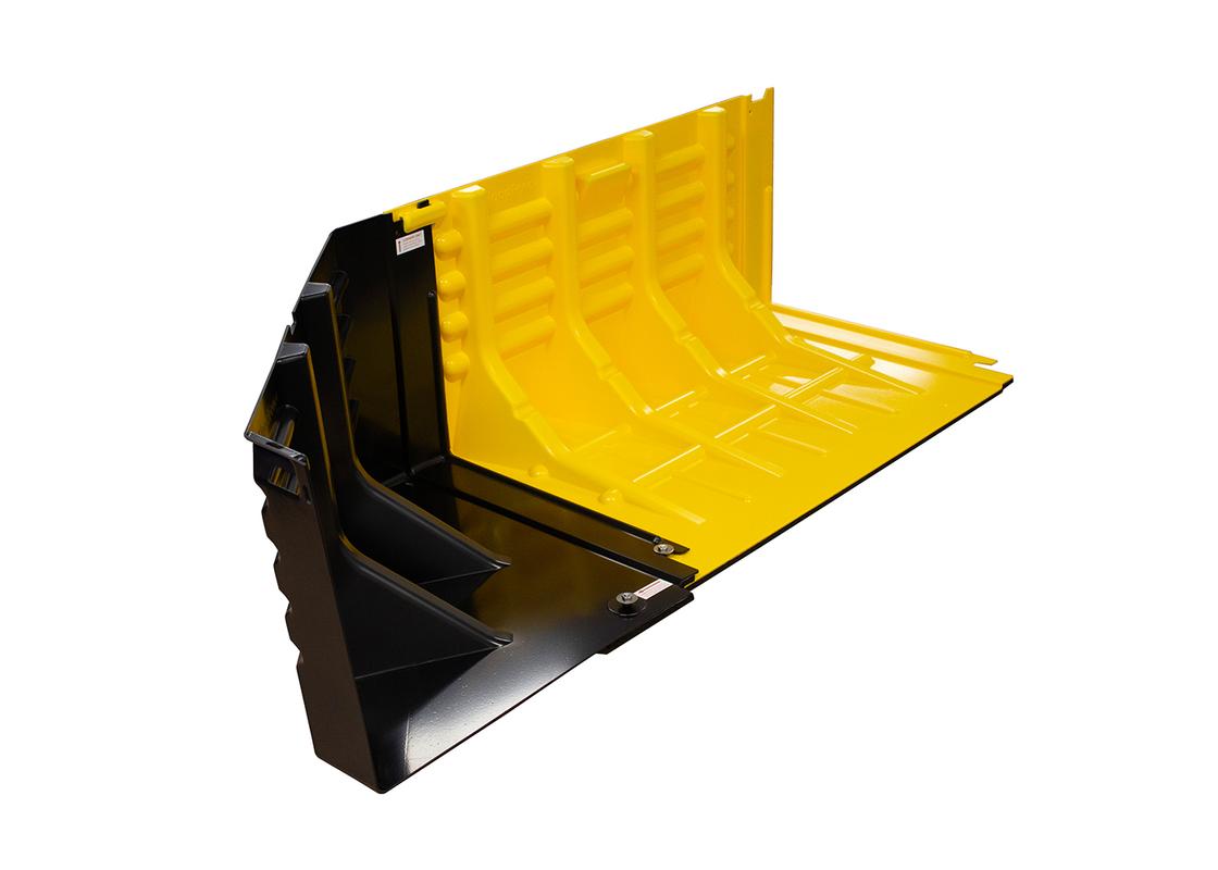 flood fence connected with corner unit