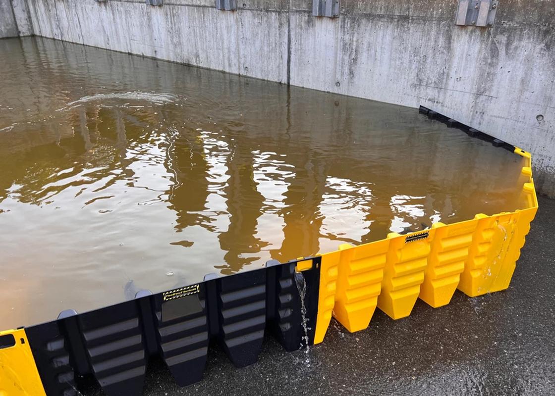 flood fence connected - blocking water