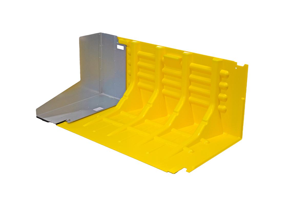 flood fence unit with steel connector