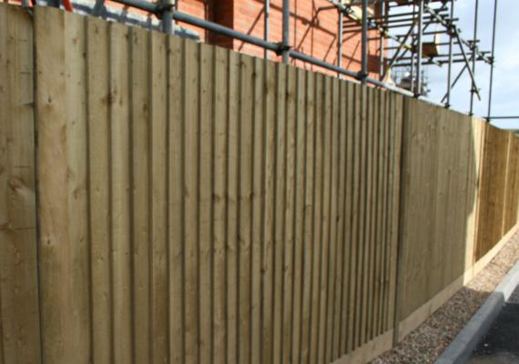 Close board fencing supplied and installed nationwide