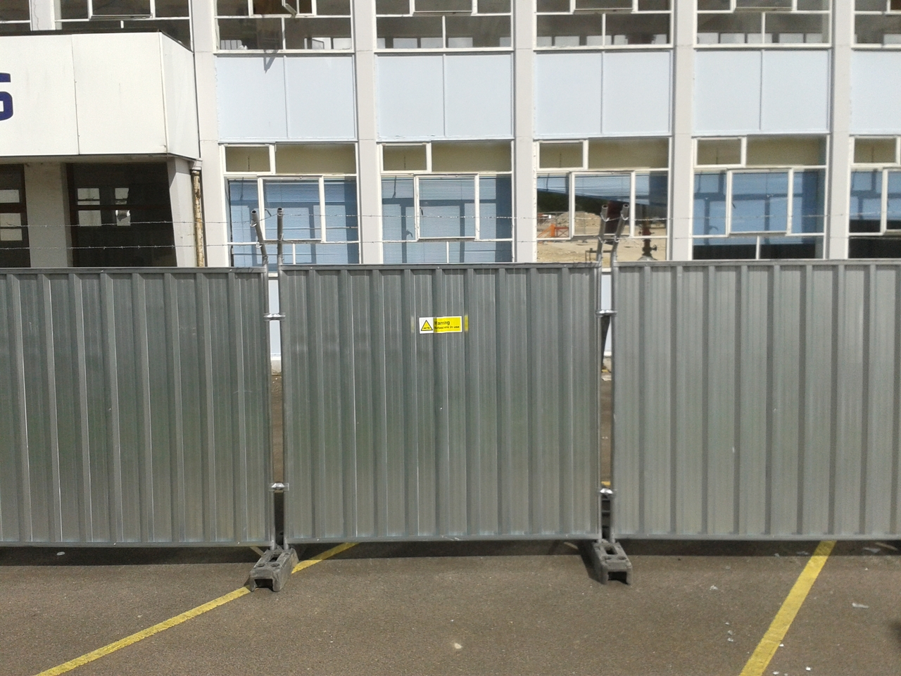 Steel Hoarding System - Nationwide Service - SafeSite Facilities