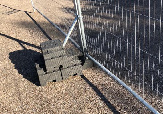 Stackable Rubber Ballast Block s For Hire or Sale Nationwide | SafeSite